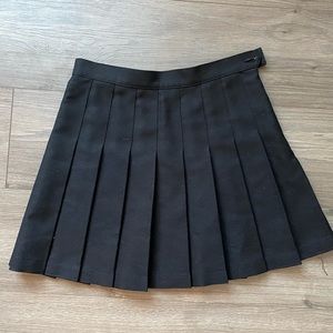 American Apparel black mini tennis skirt